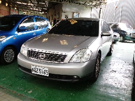 NISSAN TEANA 2.3