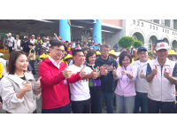 出席旗山天后宮馬年媽祖文化節　李懷仁與民同祈平安、點炮迎福氣