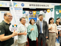 屏縣府攜手台積電協力廠商辦大型徵才  吸引近千名學生及求職者