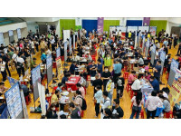 4/18把握面試契機 逾50家企業雄中體育館聯合徵才