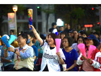 世界棒球經典賽臺日對決熱血開打  周春米率鄉親集氣力挺Tea