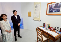 曾貴海新書發表暨《從海而來》展覽開展 陳其邁邀請市民參觀 緬