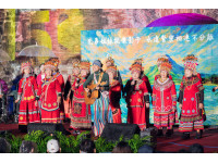 「牽手傳唱・萬人護城」風雨中見證恆春半島首座劇場館啟用