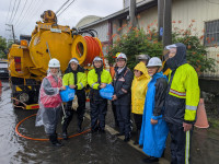 豪雨狂炸警報市府團隊赴多區視察水情應變 陳其邁市長至茄萣、湖