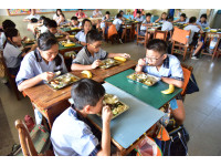 雲林115學年度起國中小營養午餐免費張麗善：咬牙不惜舉債照顧