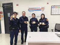 金剛寺寒冬送暖　臘八粥慰勞東警守護平安辛勞