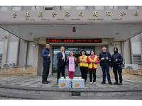 成功鎮新靈寺暖送臘八粥　感謝成功分局同仁守護地方平安