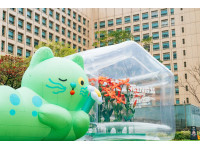 我把貓咪變大了!「花IN台北」喵與溫室同框演出