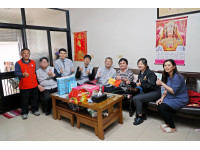 嘉義市關懷身心障礙退伍軍人林瑞彥副市長致贈春節慰問金