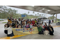 環島騎行謝311恩情！一青妙率團抵東延續介達國小與日校跨國情