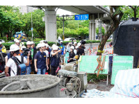 視察內湖區成功路四段邊坡整治工程　蔣萬安：儘速完成整治工程確