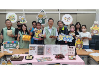臺南市集打造國際友善新環境推動多語服務提升觀光體驗，讓外國旅